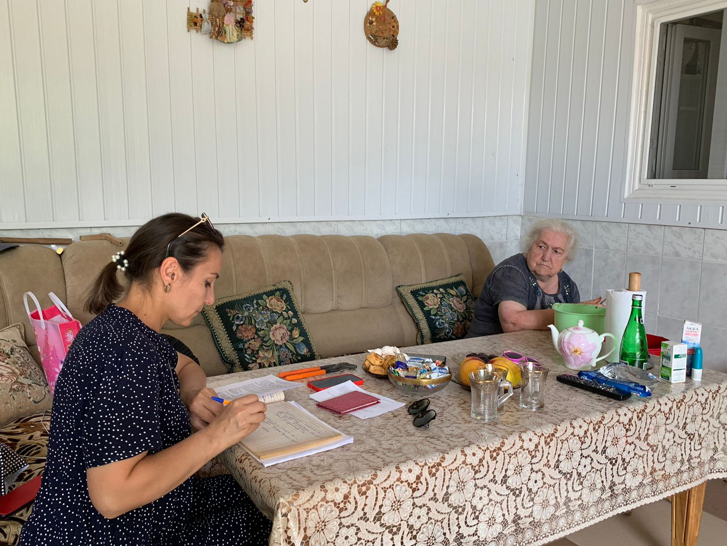 Будни специалистов отделения социального обслуживания на дому граждан пожилого возраста и инвалидов 1